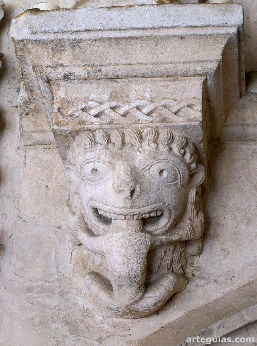 M&eacute;nsula con un le&oacute;n andr&oacute;fago