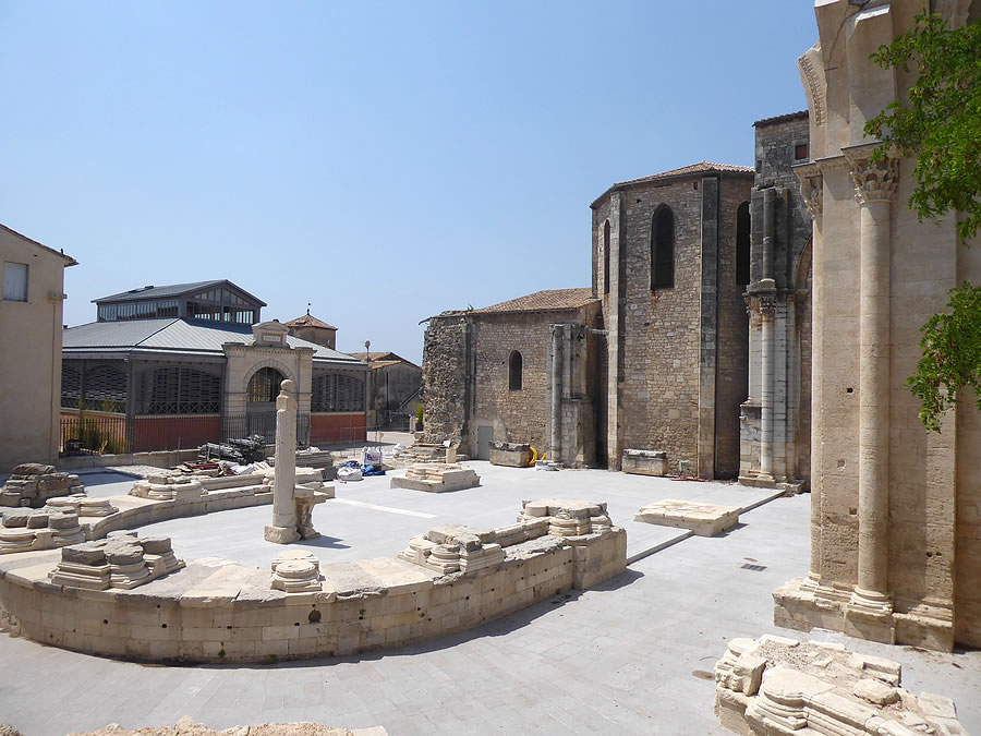 Cabecera de la abad&iacute;a tras su destrucci&oacute;n