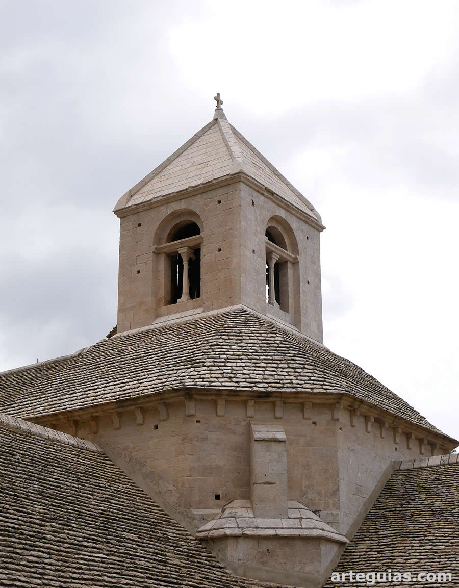 Campanario sobre el cimborrio