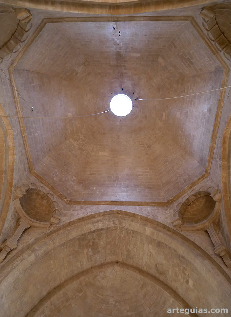 B&oacute;veda del crucero eclesial