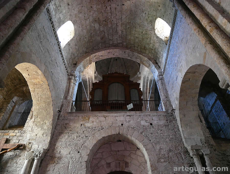 Capilla superior o tribuna del westwerk