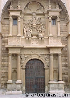 Fachada de la iglesia parroquial de la Asunci&oacute;n