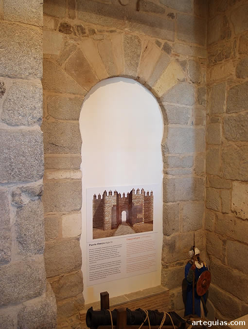 Puerta emiral de la alcazaba musulamana