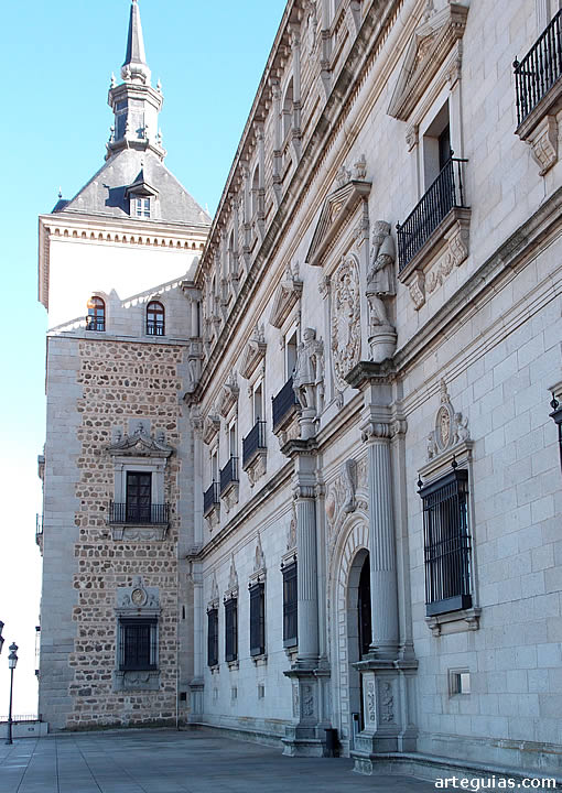 Fachada norte del alc&aacute;zar, obra de Alonso de Covarrubias
