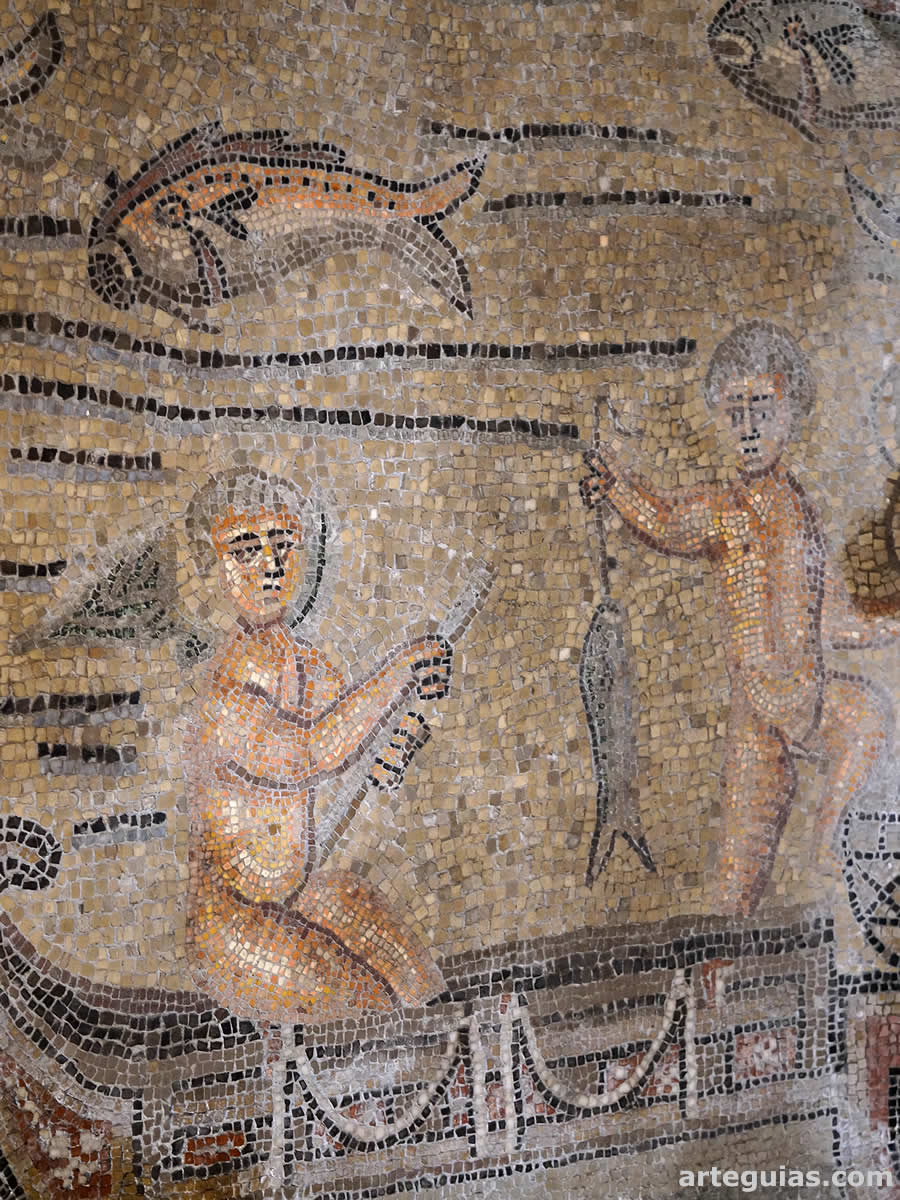 Escena marinera en los mosaicos. Bas&iacute;lica de Aquilea