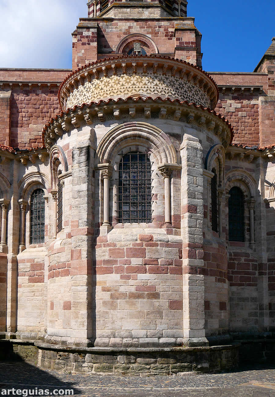 Primer plano del absidiolo oriental