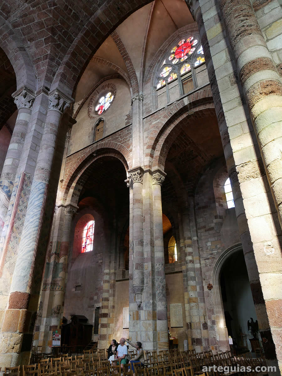 Alzado espectacular de la nave central