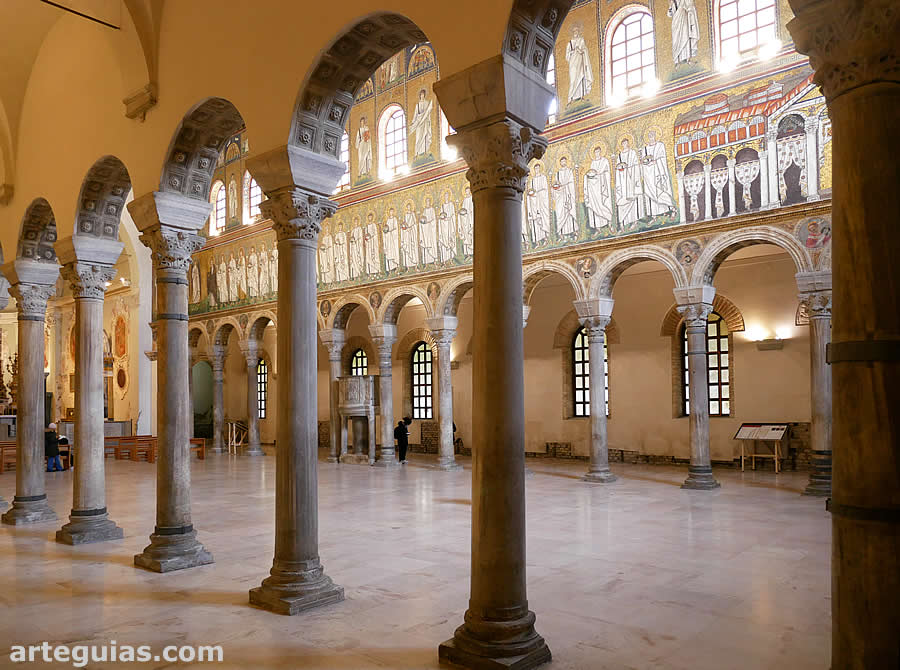 Naves de la bas&iacute;lica