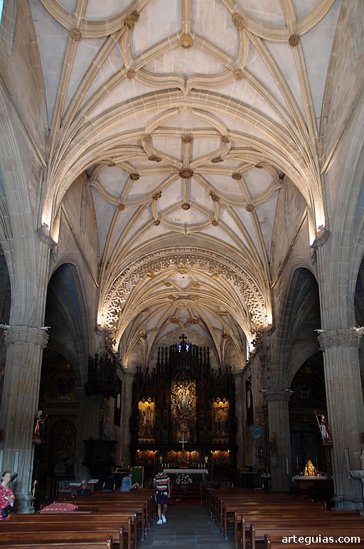 Bas&iacute;lica de Santa Mar&iacute;a la Mayor de Pontevedra: interior