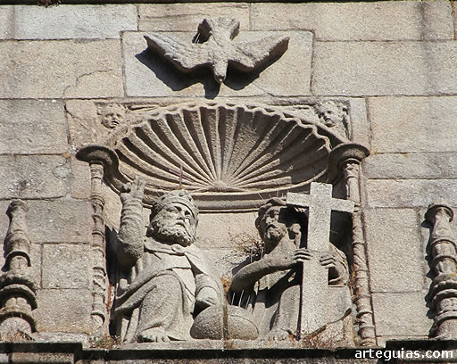 Bas&iacute;lica de Santa Mar&iacute;a la Mayor de Pontevedra: Sant&iacute;sima Trinidad