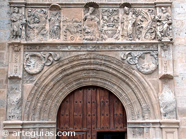 Portada plateresca de la iglesia de San Mart&iacute;n de Briviesca, Burgos