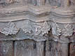 Capiteles de la portada de la iglesia del siglo XIII del convento de monjas dominicas 