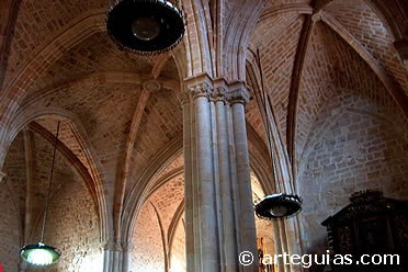 Iglesia Parroquial de Santa Cruz, de Medina de Pomar (Burgos)