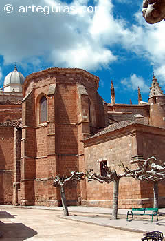 Cabecera de la iglesia