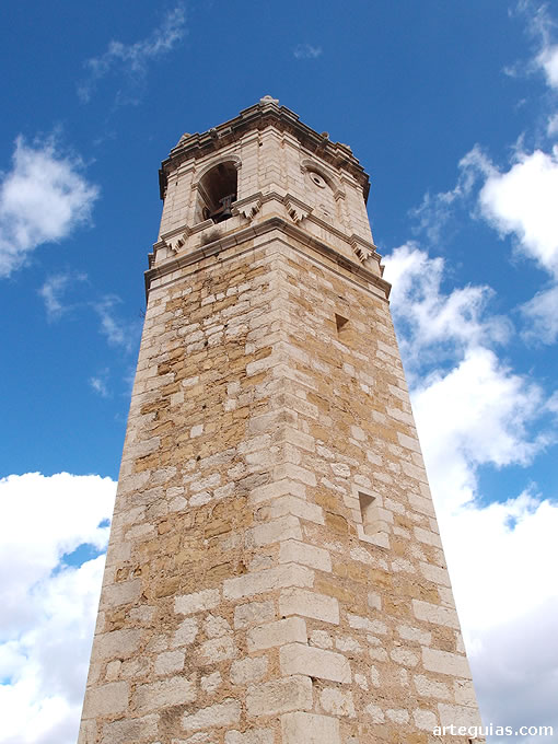 Torre campanario