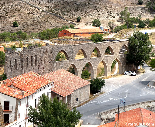 Acueducto de Santa Luc&iacute;a, Morella
