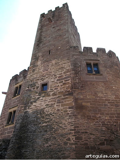 Costado norte de la torre de San Miguel