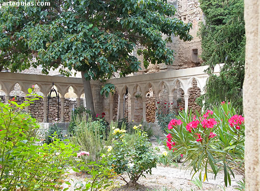 Claustro del antiguo Convento de San Francisco