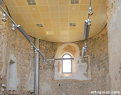 &Aacute;bside de la iglesia de Calatrava la Vieja