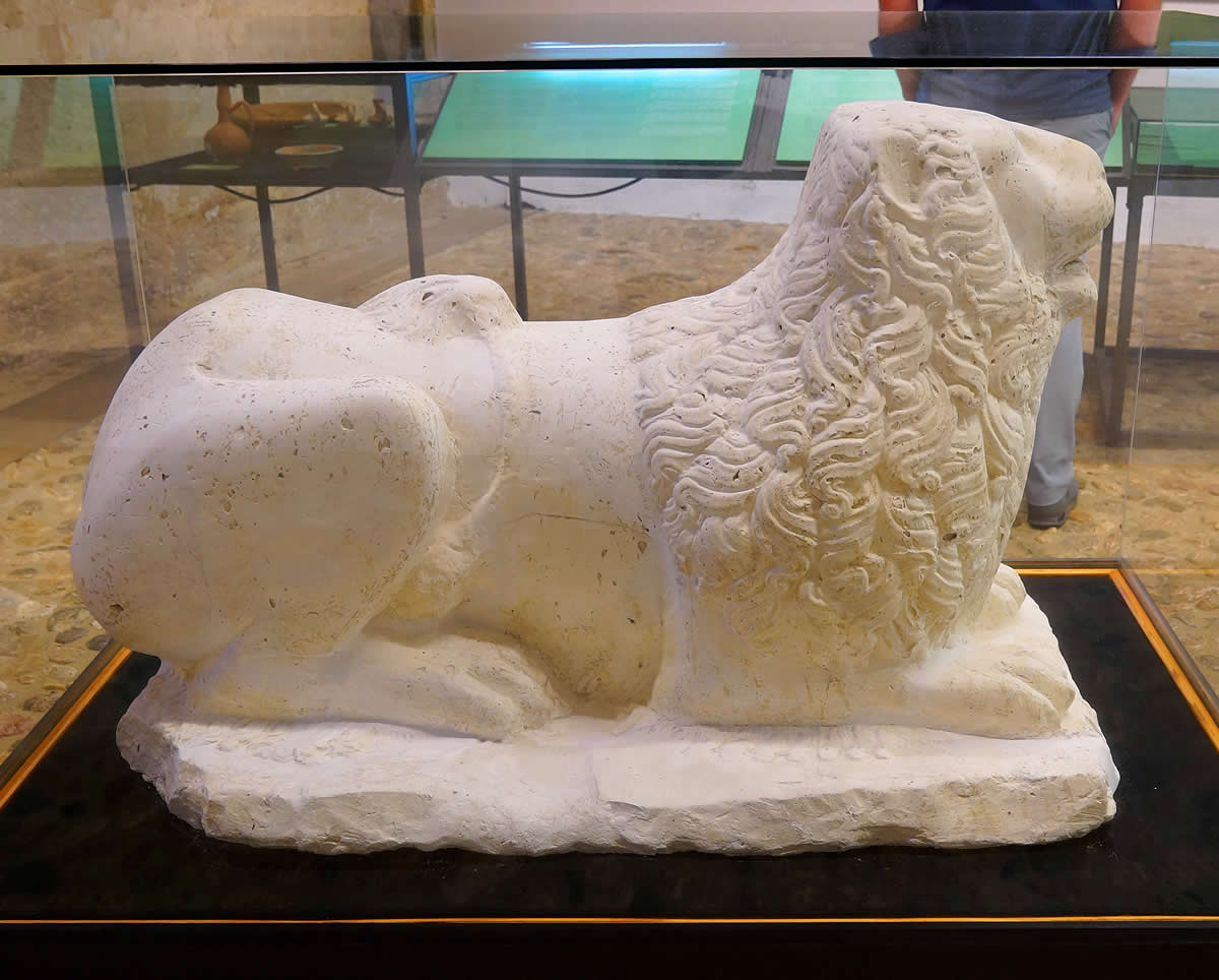 Le&oacute;n del Palacio de la Almudaina