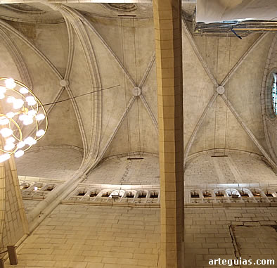 B&oacute;vedas de crucer&iacute;a cuatripartita