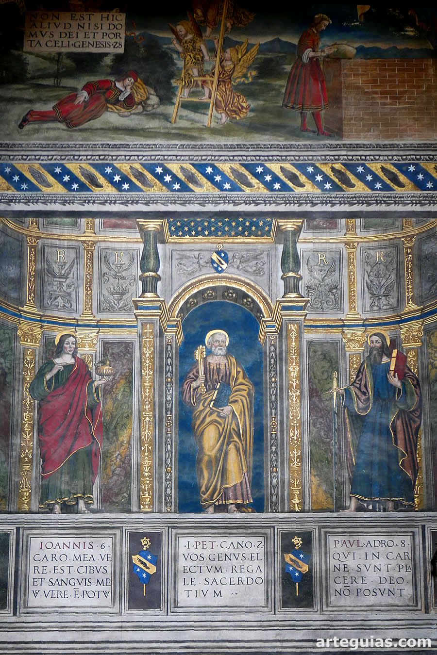 La catedral de Albi sobresale por sus muros completamente pintados en el siglo XVI