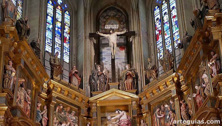 &Aacute;tico del retablo