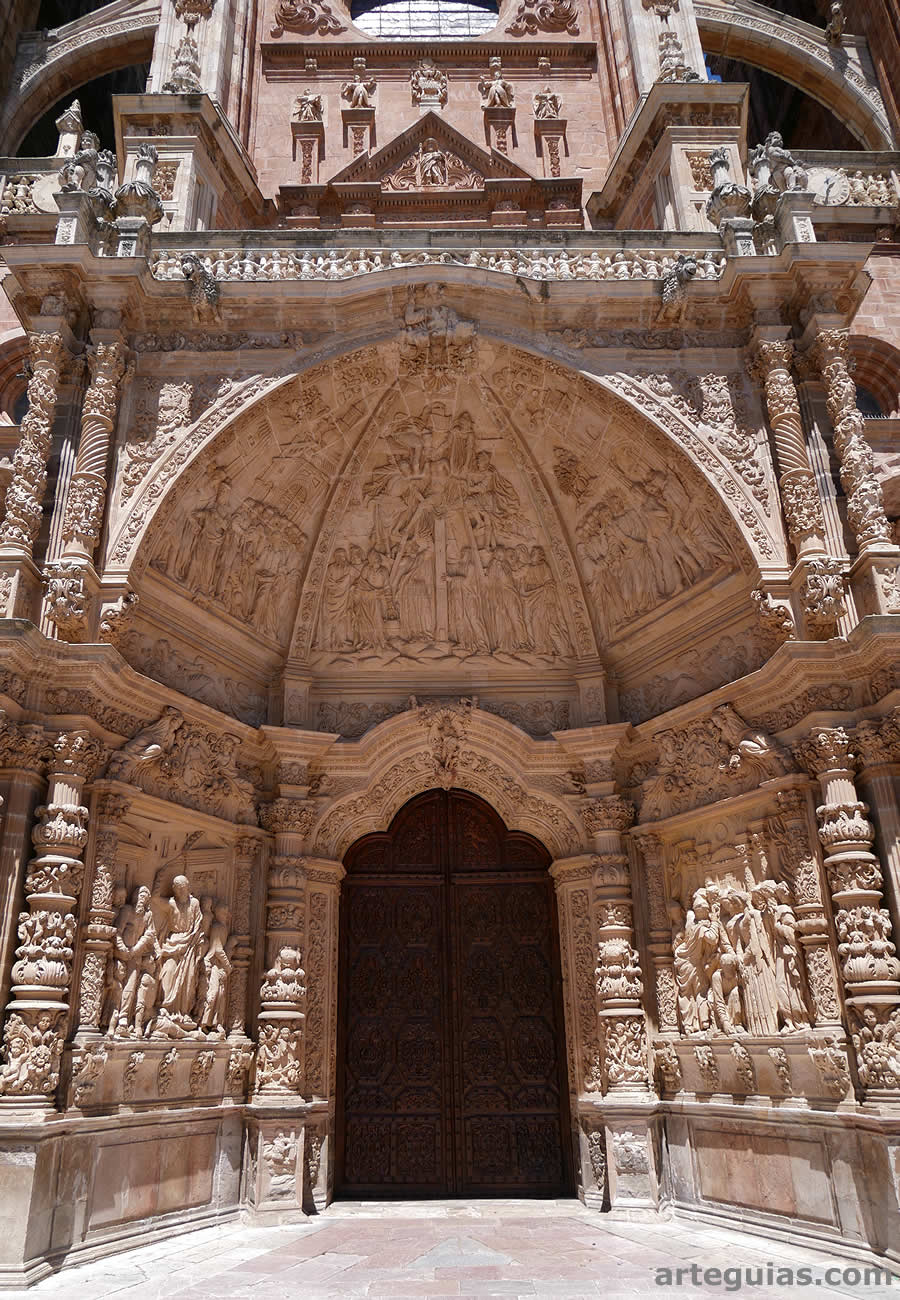 Catedral de Astorga: Puerta principal