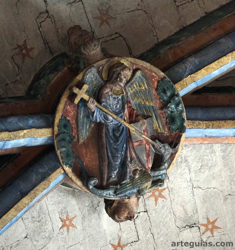 Clave de la cabecera de la Catedral de Carcassonne