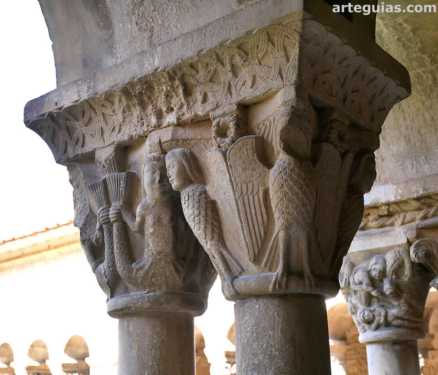 CApitel rom&aacute;nico