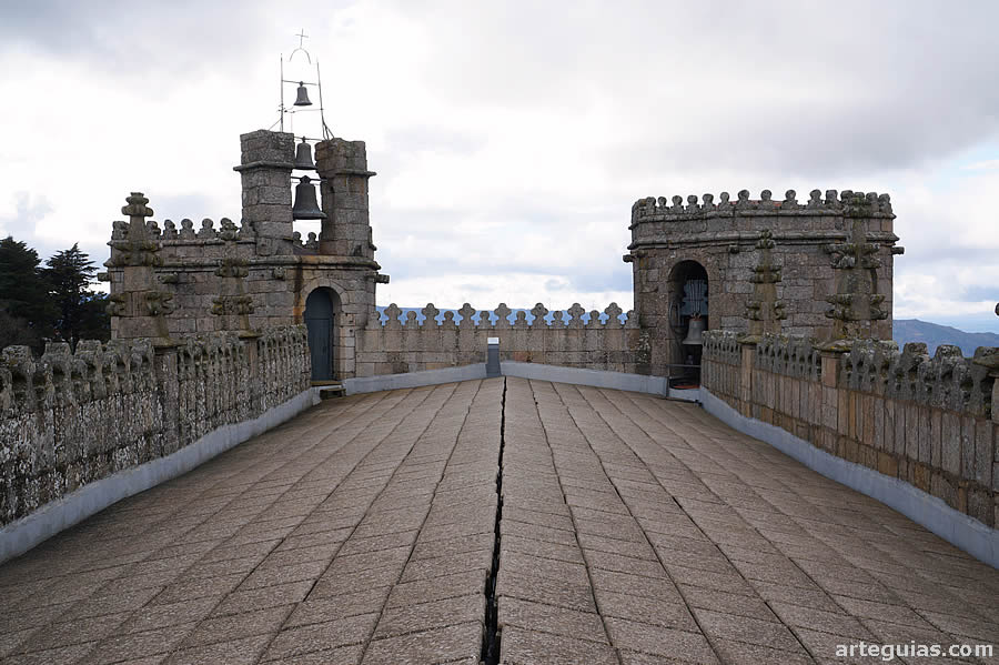 Catedral de Guarda: sobrecubiertas