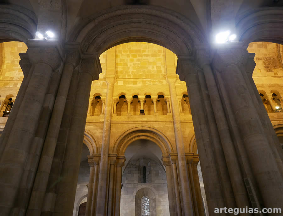Alzado de la catedral de Lisboa