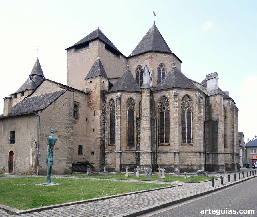 Catedral de Oloron-Sainte-Marie, Francia