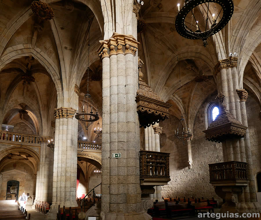 Interior g&oacute;tico y manuelino