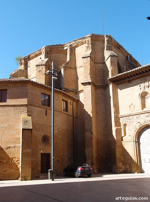 Exterior de la Catedral de Barbastro