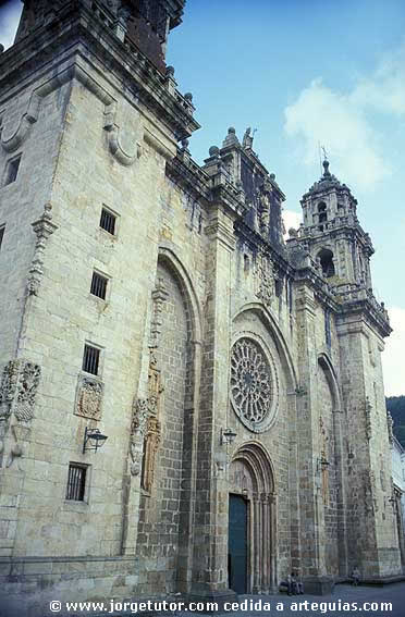 Catedral de Mondo&ntilde;edo. Fachada occidental