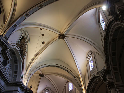 Catedral de Valencia: b&oacute;vedas de la girola