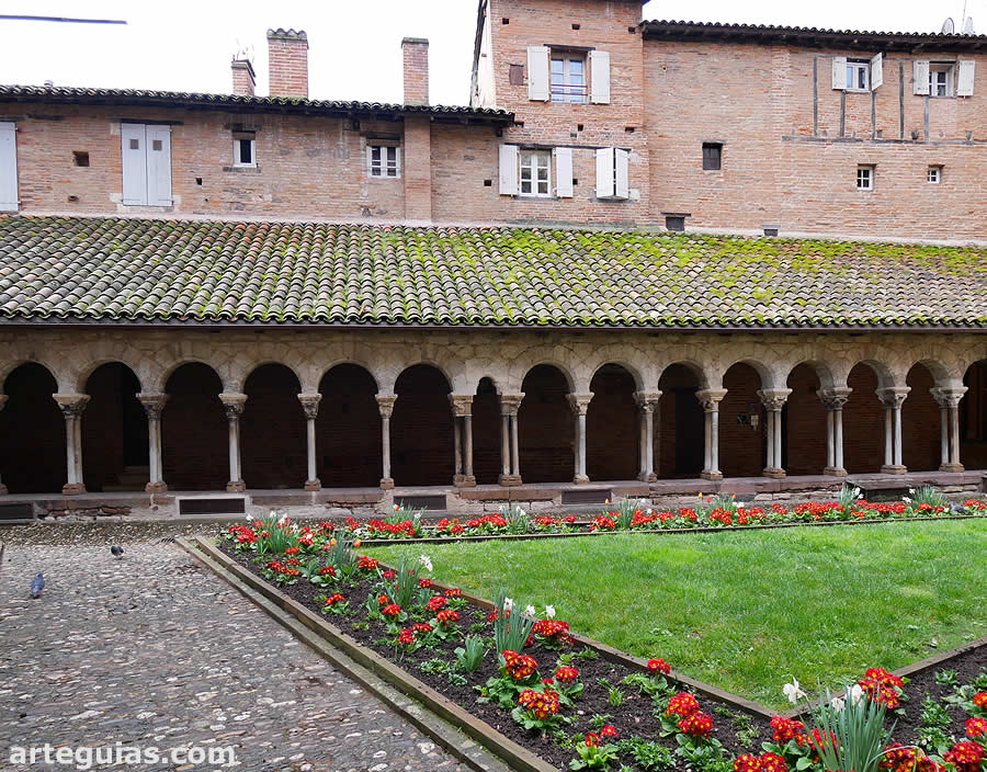 Panda del claustro que est&aacute; mejor conservada