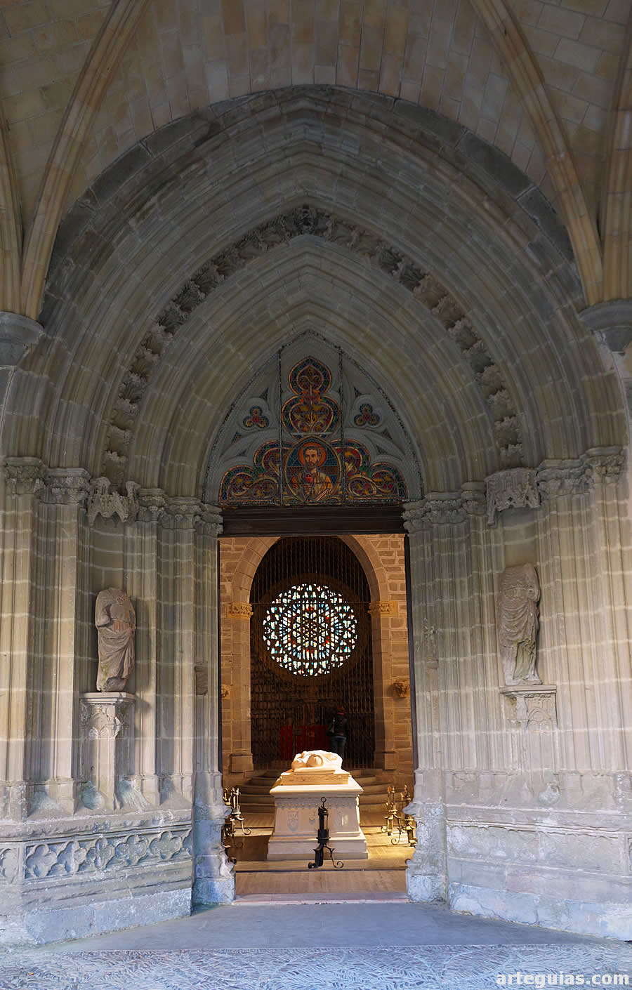 Puerta de la Capilla de San Agust&iacute;n