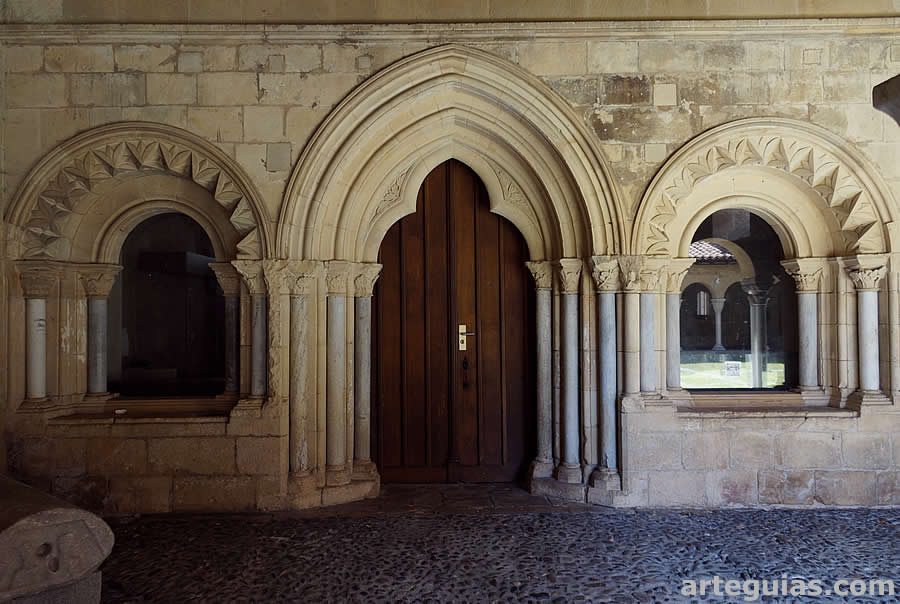Entrada a la sala capitular