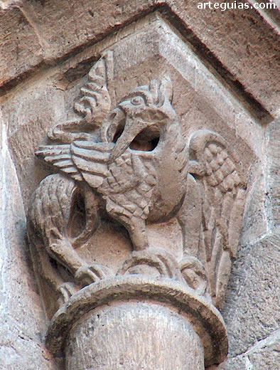 Capitel rom&aacute;nico de la cabecera