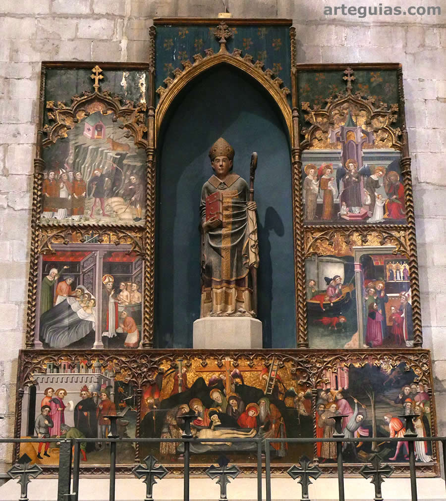 Uno de los muchos retablos g&oacute;ticos de la Seu de Manresa