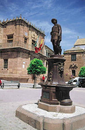 Plaza de Espa&ntilde;a de Montoro