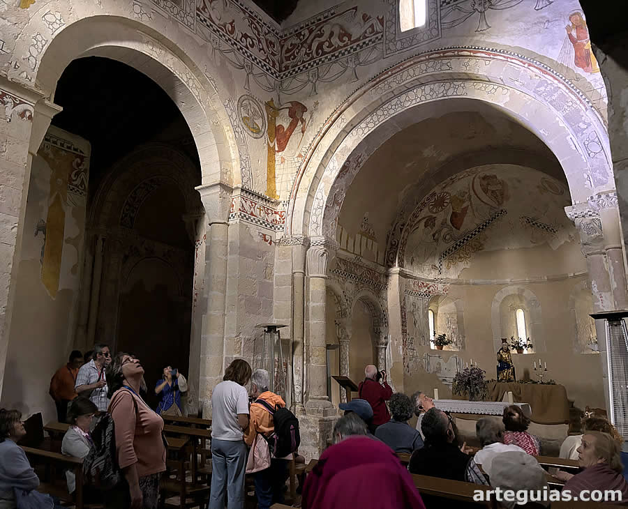 Magn&iacute;fico templo de Nuestra Se&ntilde;ora de las Vegas de Requijada