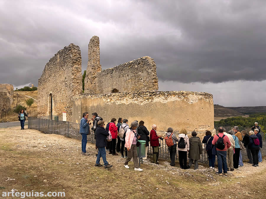 Ruinas de la iglesia de San Martín de Fuentidueña
