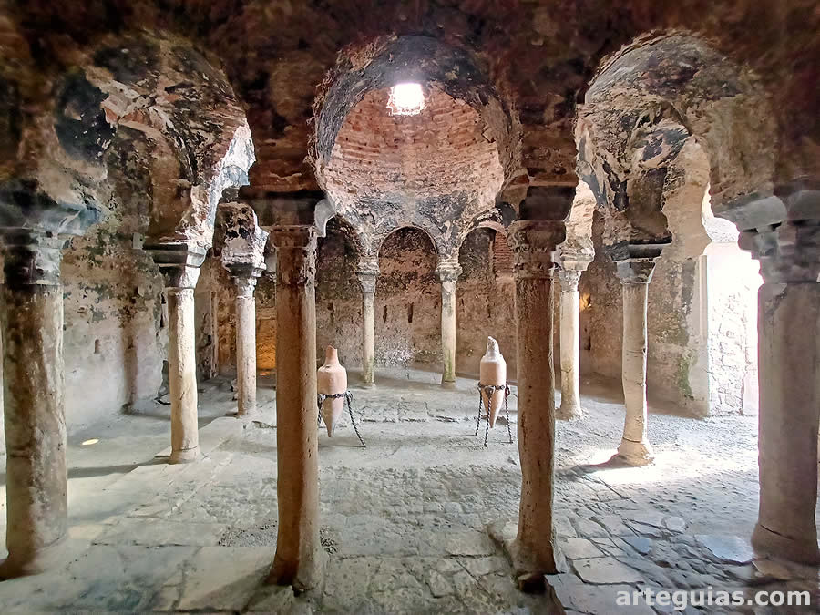 Aunque peque&ntilde;o, poder disfrutar de los Ba&ntilde;os &Aacute;rabes es una delicia.