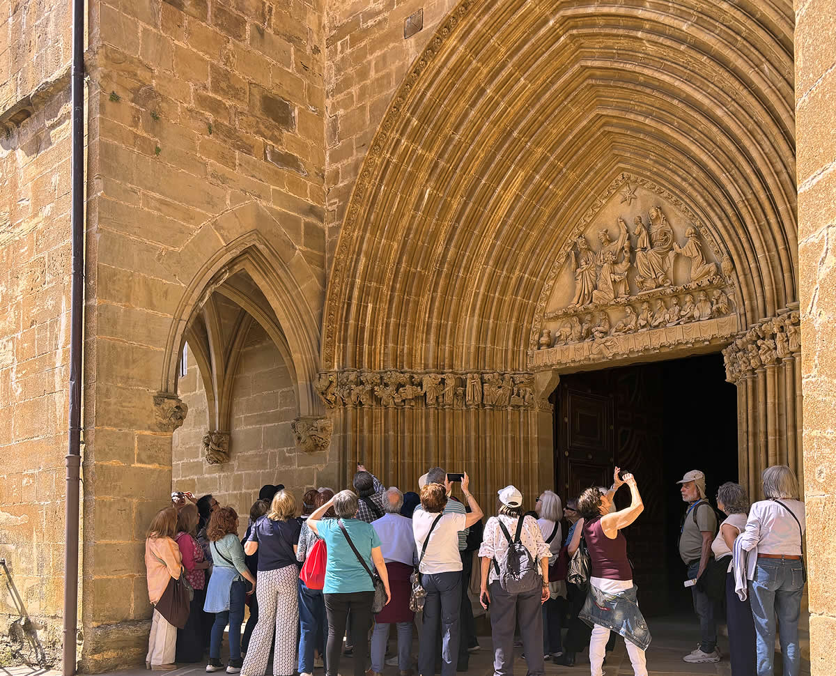 Puerta gota de Santa María de Ujué