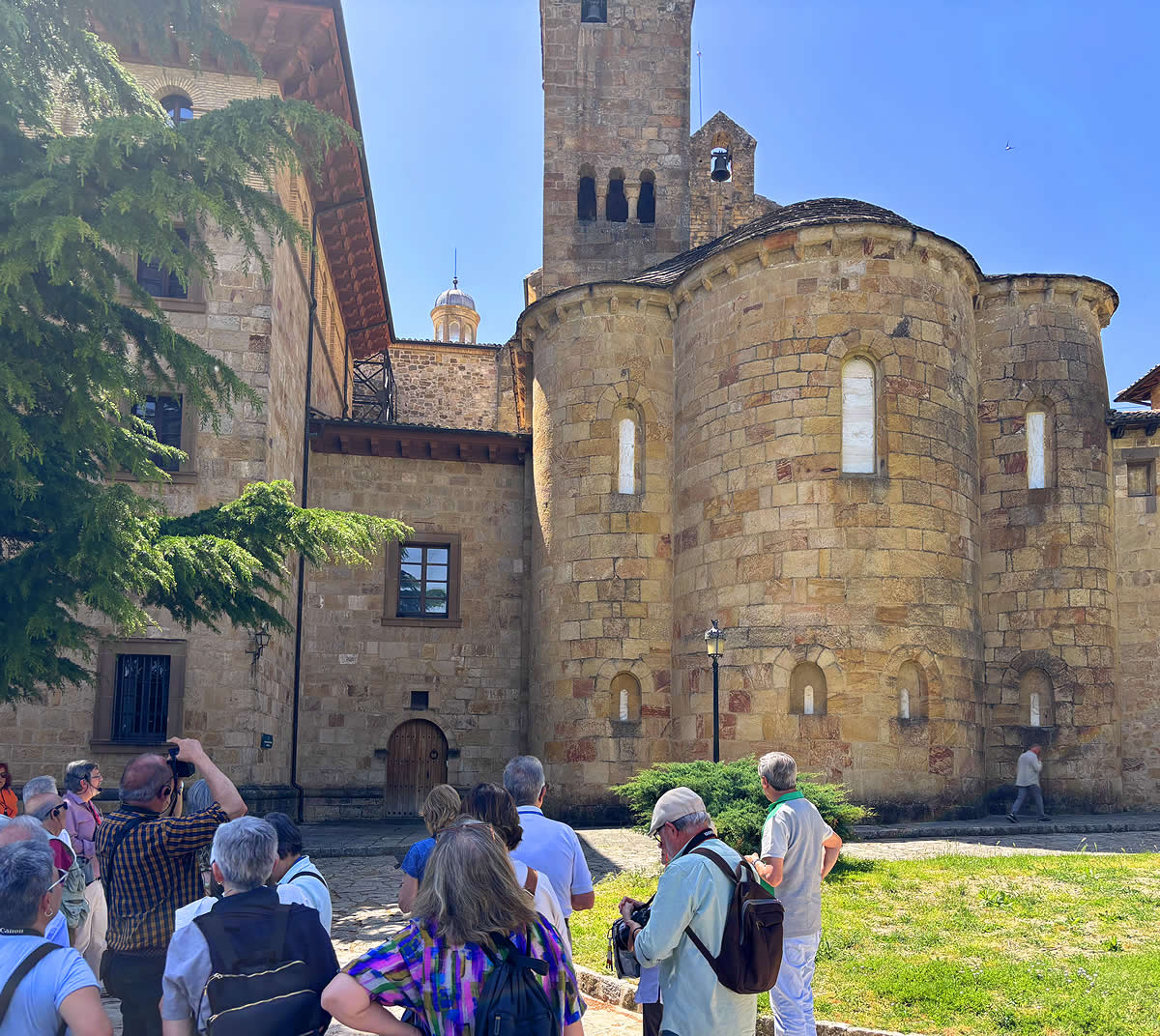 Cabecera de la iglesia del Monasterio de Leyre
