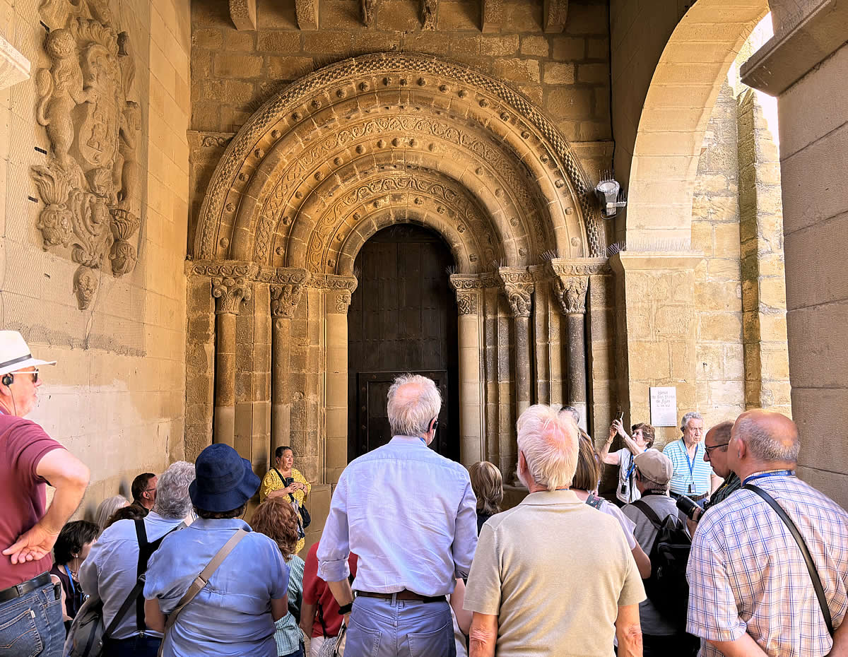 Iglesia de San Martín de San Martín de Unx