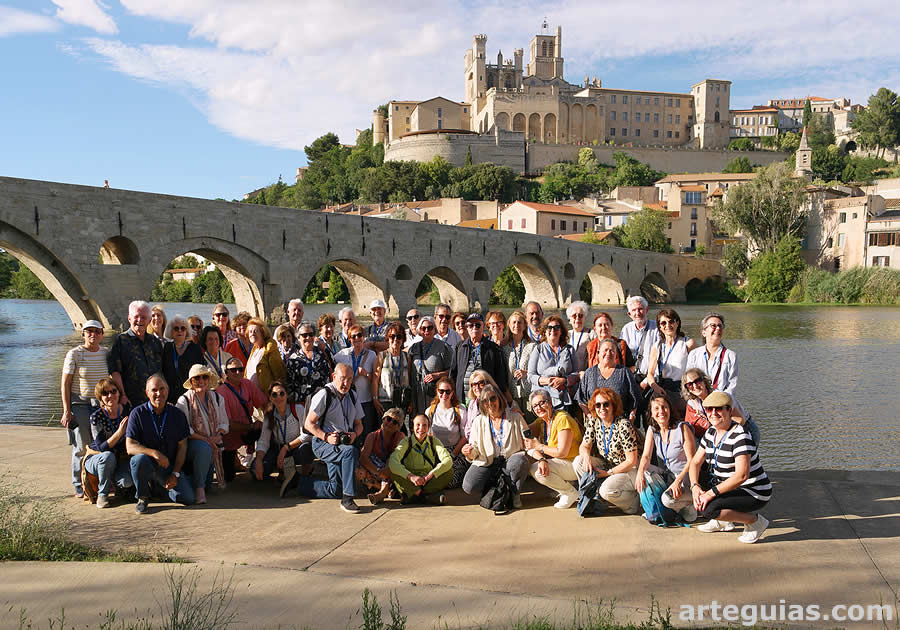 Foto de grupo en el mirador del r&iacute;o Orb